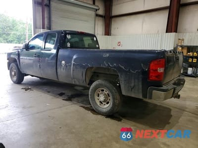 Drugie zdjęcie samochodu z przodu: 2008 CHEVROLET SILVERADO C2500 HEAVY DUTY VIN:1GCHC29K38E152136 - miniatura