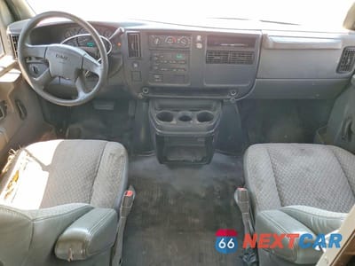 Zdjęcie 8 z 12 samochodu: 2006 GMC SAVANA CUTAWAY G3500 VIN:1GDHG31U361258660 - miniatura
