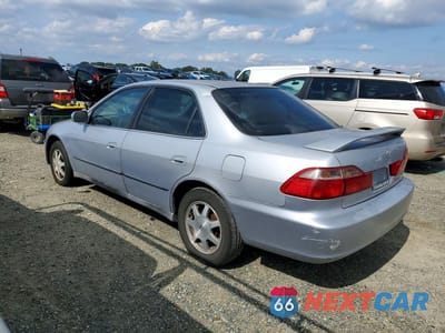Drugie zdjęcie samochodu z przodu: 1998 HONDA ACCORD LX VIN:1HGCG5648WA077204 - miniatura