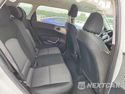 Zdjęcie 19 z 24 samochodu: 2024 KIA SOUL LX VIN:KNDJ23AUXR7235835 - miniatura