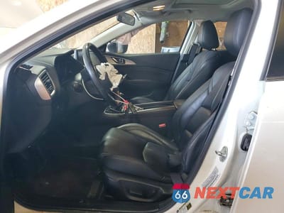 Zdjęcie 7 z 12 samochodu: 2017 MAZDA 3 TOURING VIN:JM1BN1L31H1146046 - miniatura