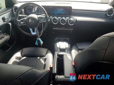 Zdjęcie 8 z 12 samochodu: 2022 MERCEDES-BENZ A 220 VIN:W1K3G4EB6NJ325821 - miniatura