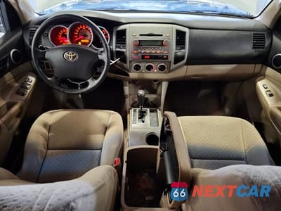 Zdjęcie 8 z 12 samochodu: 2007 TOYOTA TACOMA DOUBLE CAB PRERUNNER VIN:3TMJU62N37M036762 - miniatura