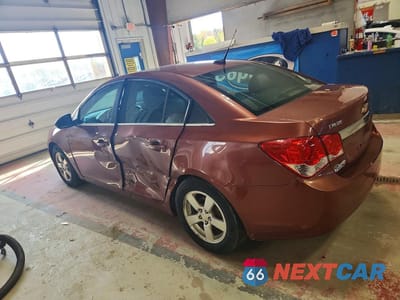 Drugie zdjęcie samochodu z przodu: 2013 CHEVROLET CRUZE LT VIN:1G1PC5SB3D7146061 - miniatura