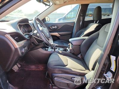 Zdjęcie 7 z 13 samochodu: 2017 JEEP CHEROKEE LATITUDE VIN:1C4PJMCS6HW625804 - miniatura