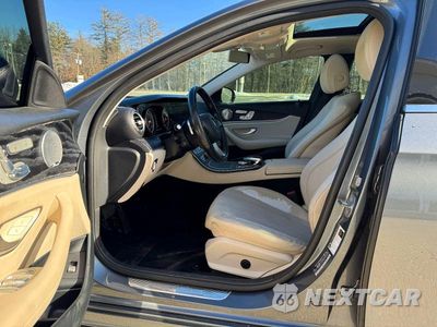 Zdjęcie 9 z 14 samochodu: 2017 MERCEDES-BENZ E 400 4MATIC VIN:WDDZH6GB9HA239374 - miniatura