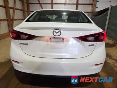 Zdjęcie 6 z 12 samochodu: 2018 MAZDA 3 TOURING VIN:3MZBN1V38JM203250 - miniatura