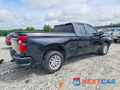 Trzecie zdjęcie samochodu z tyłu: 2020 CHEVROLET SILVERADO C1500 RST VIN:1GCRWDED1LZ297191 - miniatura