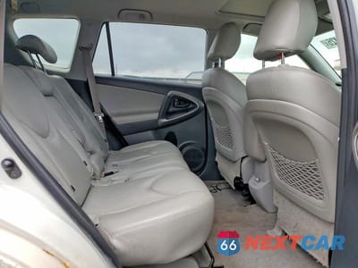 Zdjęcie 11 z 13 samochodu: 2009 TOYOTA RAV4 LIMITED VIN:JTMBF31V695000846 - miniatura