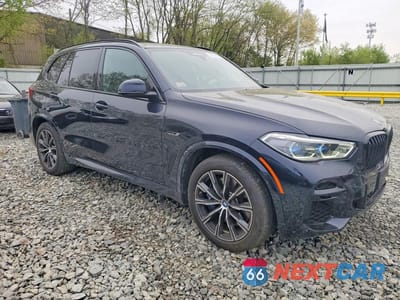 Czwarte zdjęcie samochodu z boku: 2023 BMW X5 XDRIVE45E VIN:5UXTA6C06P9P79899 - miniatura