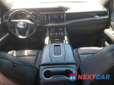 Zdjęcie 8 z 14 samochodu: 2021 GMC YUKON DENALI VIN:1GKS2DKL4MR236397 - miniatura