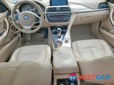 Zdjęcie 8 z 12 samochodu: 2012 BMW 328 I VIN:WBA3A5C53CF341289 - miniatura