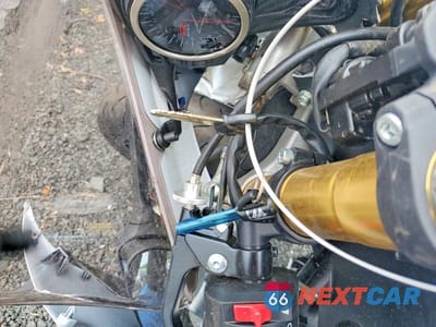 Zdjęcie 8 z 10 samochodu: 2026 SUZUKI GSX-R750 VIN:JS1GR7MA0T7101416 - miniatura