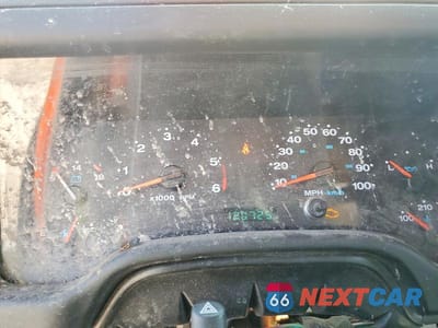 Zdjęcie 9 z 13 samochodu: 2006 JEEP WRANGLER X VIN:1J4FA39S16P761224 - miniatura