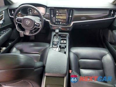 Zdjęcie 8 z 12 samochodu: 2018 VOLVO S90 T6 MOMENTUM VIN:LVY992MK4JP027899 - miniatura