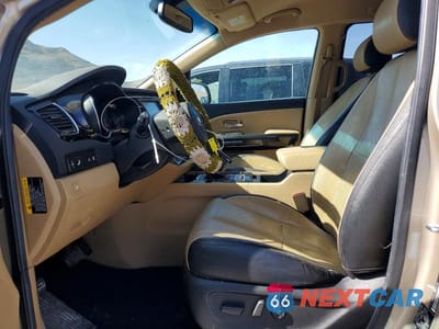Zdjęcie 7 z 12 samochodu: 2015 KIA SEDONA SX VIN:KNDMC5C13F6080734 - miniatura
