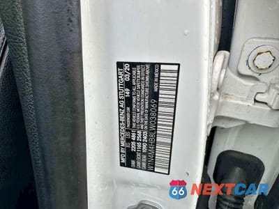 Zdjęcie 10 z 10 samochodu: 2020 MERCEDES-BENZ GLB 250 4MATIC VIN:W1N4M4HB8LW038069 - miniatura