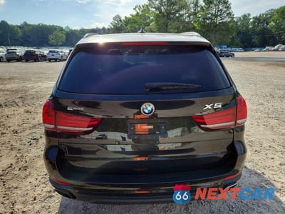 Zdjęcie 6 z 12 samochodu: 2016 BMW X5 XDR40E VIN:5UXKT0C5XG0S76699 - miniatura