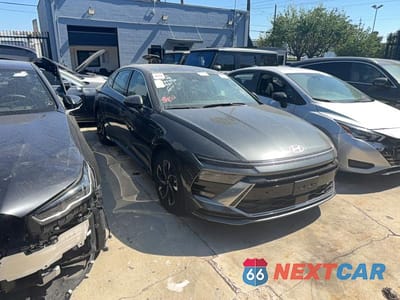 2025 HYUNDAI SONATA SEL KMHL64JA0SA464859 - główne zdjęcie licytacji z USA - miniatura