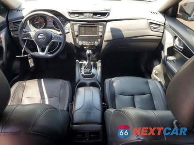 Zdjęcie 8 z 14 samochodu: 2020 NISSAN ROGUE SL VIN:5N1AT2MV6LC772045 - miniatura