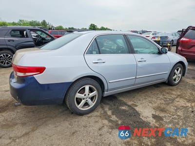 Trzecie zdjęcie samochodu z tyłu: 2005 HONDA ACCORD EX VIN:1HGCM56845A186169 - miniatura