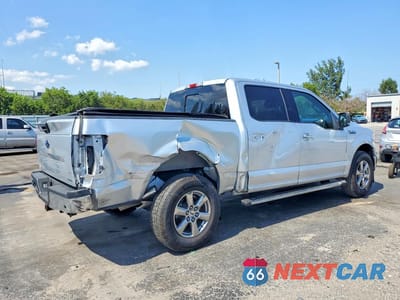 Trzecie zdjęcie samochodu z tyłu: 2018 FORD F150 SUPERCREW VIN:1FTEW1CP1JFB37904 - miniatura