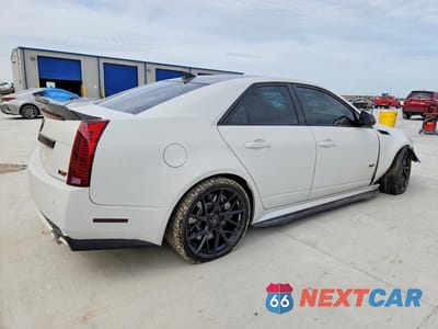 Trzecie zdjęcie samochodu z tyłu: 2013 CADILLAC CTS-V VIN:1G6DV5EP6D0101171 - miniatura