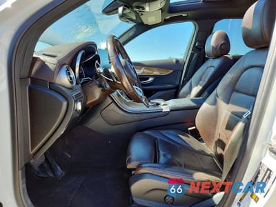 Zdjęcie 7 z 13 samochodu: 2018 MERCEDES-BENZ GLC 300 VIN:WDC0G4JBXJV054147 - miniatura