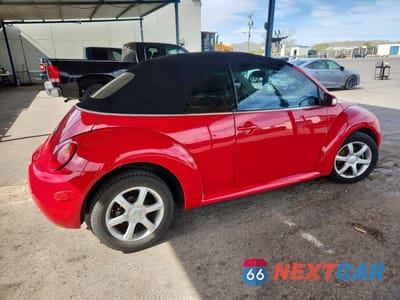 Trzecie zdjęcie samochodu z tyłu: 2005 VOLKSWAGEN NEW BEETLE GLS VIN:3VWCD31Y55M309780 - miniatura