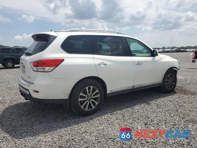 Trzecie zdjęcie samochodu z tyłu: 2016 NISSAN PATHFINDER SL VIN:5N1AR2MN5GC621881 - miniatura