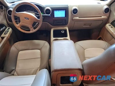 Zdjęcie 8 z 13 samochodu: 2004 FORD EXPEDITION EDDIE BAUER VIN:1FMRU17W94LB62141 - miniatura