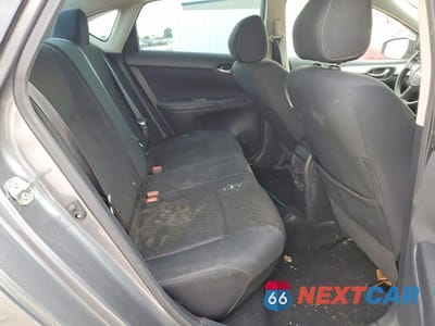 Zdjęcie 10 z 12 samochodu: 2019 NISSAN SENTRA S VIN:3N1AB7AP7KY291174 - miniatura