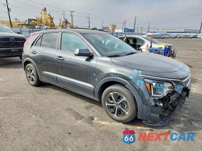 Czwarte zdjęcie samochodu z boku: 2025 KIA NIRO LX VIN:KNDCP3LE7S5255686 - miniatura