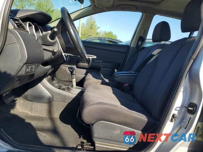 Zdjęcie 7 z 13 samochodu: 2009 NISSAN VERSA 1.8 S VIN:3N1BC13E39L372772 - miniatura