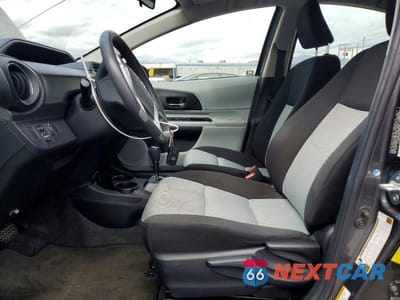 Zdjęcie 7 z 12 samochodu: 2014 TOYOTA PRIUS C THREE VIN:JTDKDTB38E1573803 - miniatura