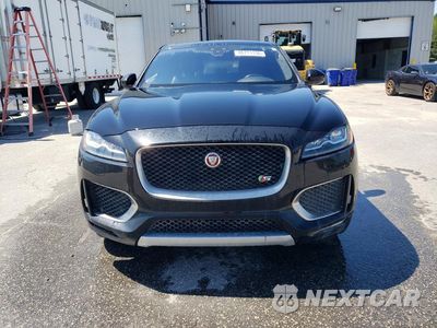 Piąte zdjęcie samochodu w środku: 2020 JAGUAR F-PACE S V6 VIN:SADCM2FV3LA640321 - miniatura
