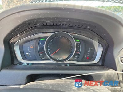 Zdjęcie 9 z 13 samochodu: 2016 VOLVO XC60 T5 PREMIER VIN:YV440MDK9G2823204 - miniatura