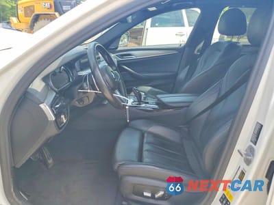 Zdjęcie 7 z 12 samochodu: 2017 BMW 540 XI VIN:WBAJE7C35HG890502 - miniatura
