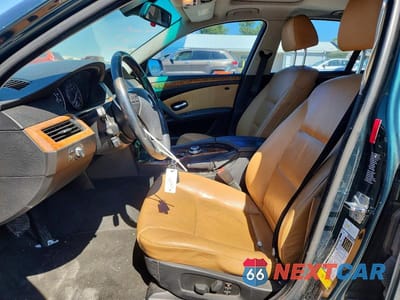 Zdjęcie 7 z 12 samochodu: 2008 BMW 528 I VIN:WBANU53548CT07189 - miniatura