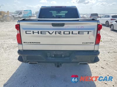 Zdjęcie 6 z 12 samochodu: 2021 CHEVROLET SILVERADO K1500 TRAIL BOSS CUSTOM VIN:1GCPYCEF8MZ277311 - miniatura