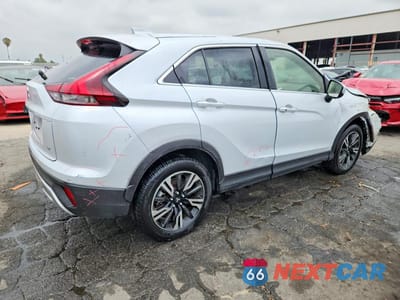 Trzecie zdjęcie samochodu z tyłu: 2025 MITSUBISHI ECLIPSE CROSS SE VIN:JA4ATWAA6SZ003757 - miniatura