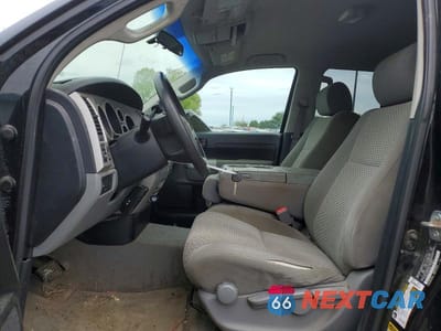 Zdjęcie 7 z 12 samochodu: 2007 TOYOTA TUNDRA DOUBLE CAB SR5 VIN:5TBBT54177S451359 - miniatura