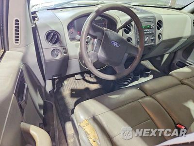 Zdjęcie 8 z 12 samochodu: 2007 FORD F-150 VIN:1FTRF14WX7NA82164 - miniatura