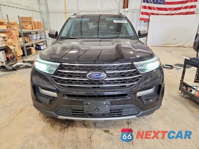 Piąte zdjęcie samochodu w środku: 2021 FORD EXPLORER XLT VIN:1FMSK8DH8MGB19411 - miniatura