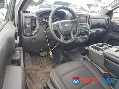 Zdjęcie 8 z 12 samochodu: 2023 CHEVROLET SILVERADO C1500 VIN:3GCNAAED3PG279891 - miniatura