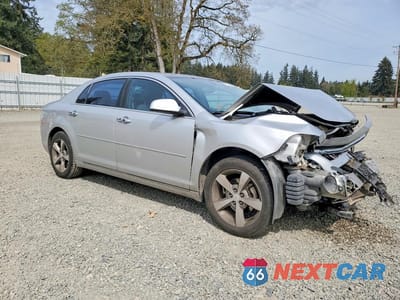 Czwarte zdjęcie samochodu z boku: 2012 CHEVROLET MALIBU 1LT VIN:1G1ZC5E00CF271011 - miniatura