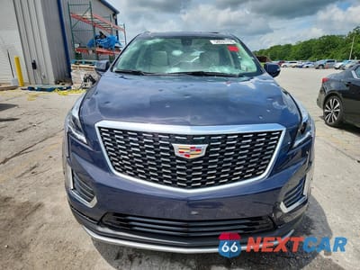 Piąte zdjęcie samochodu w środku: 2025 CADILLAC XT5 PREMIUM LUXURY VIN:1GYKNDR49SZ148454 - miniatura