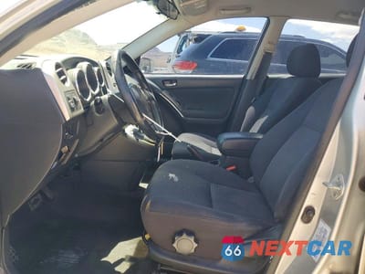 Zdjęcie 7 z 13 samochodu: 2003 TOYOTA COROLLA MATRIX XR VIN:2T1KR32E03C043367 - miniatura