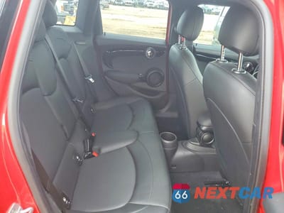 Zdjęcie 10 z 12 samochodu: 2019 MINI COOPER VIN:WMWXU1C54K2H73707 - miniatura