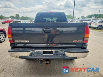Zdjęcie 6 z 12 samochodu: 2003 GMC SIERRA VIN:1GTGK13UX3F171773 - miniatura